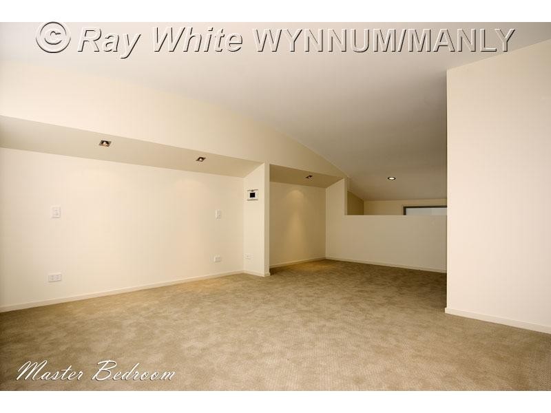 2/170 Kingsley Terrace, Manly QLD 4179