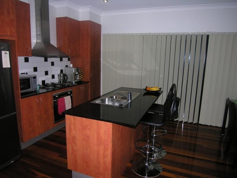 2/226 Stratton Terrace, Manly QLD 4179