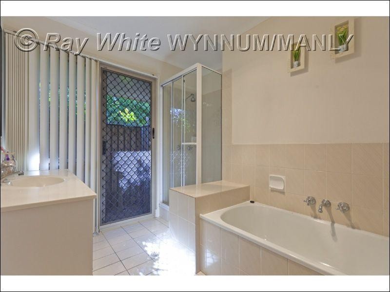 32 Network Drive, Wynnum West QLD 4178