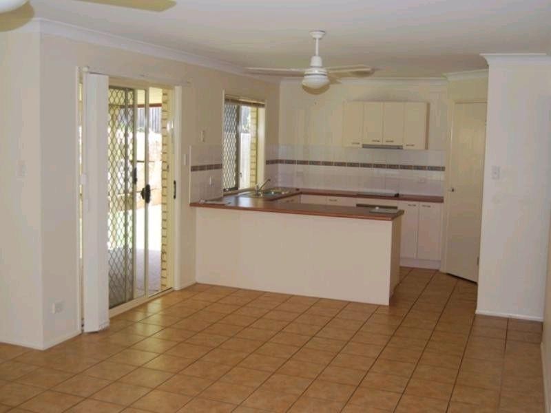 53 Brookside Place, Lota QLD 4179