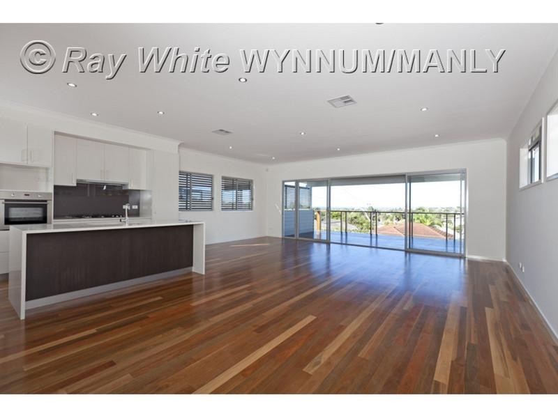 20 Kitchener Street, Wynnum QLD 4178