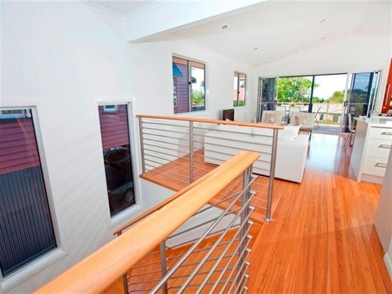 104 Gordon Parade, Manly QLD 4179