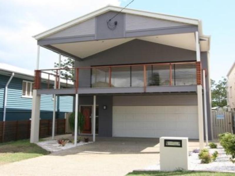 43 Crown Street, Wynnum QLD 4178