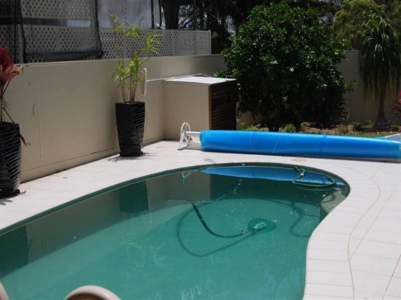 43 Crown Street, Wynnum QLD 4178