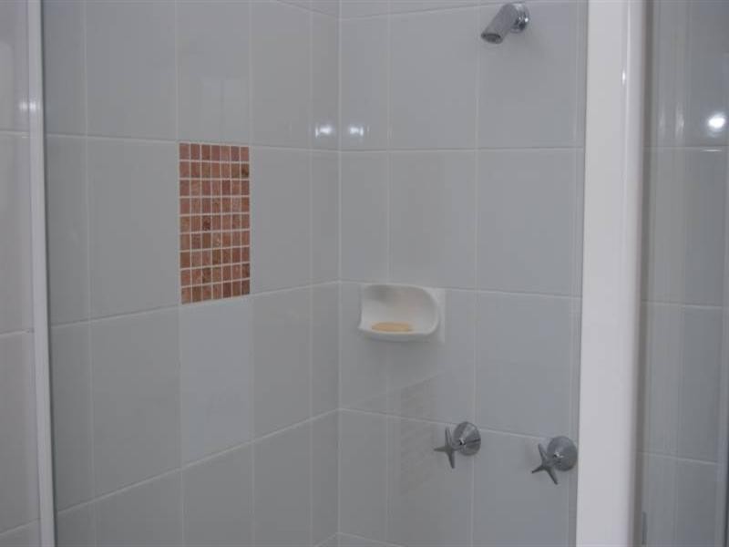 43 Crown Street, Wynnum QLD 4178