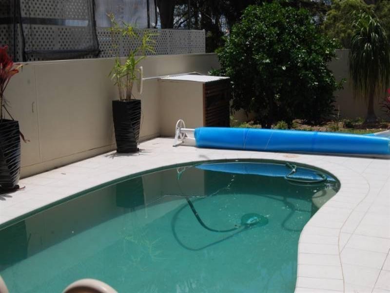 43 Crown Street, Wynnum QLD 4178