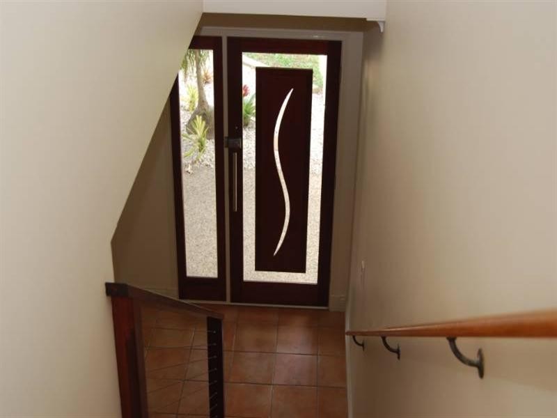 43 Crown Street, Wynnum QLD 4178