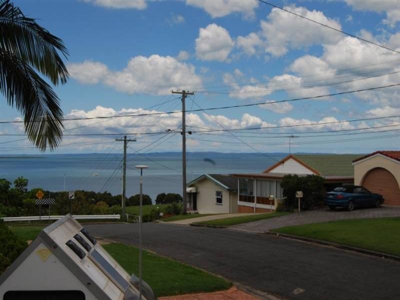 43 Crown Street, Wynnum QLD 4178