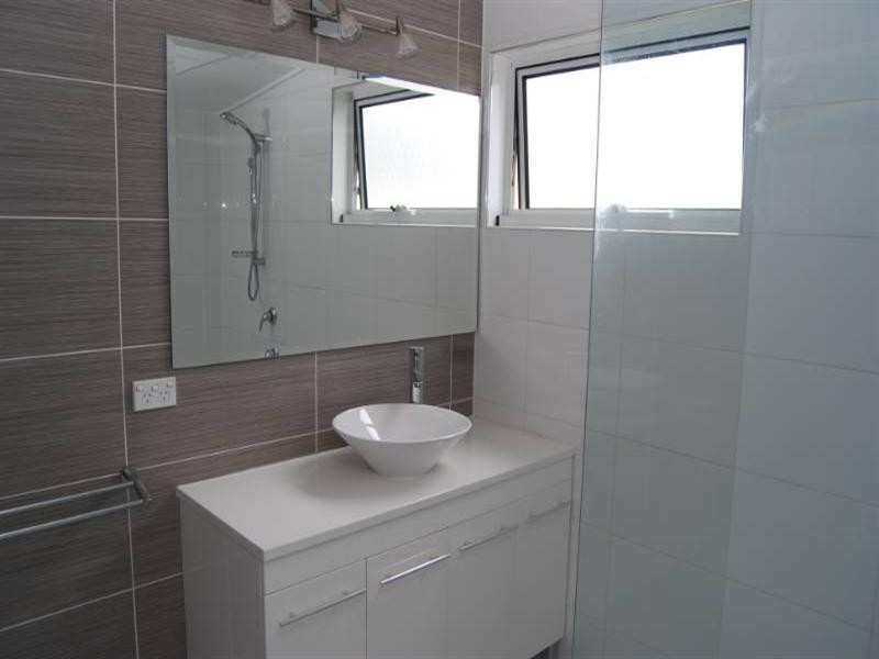 43 Crown Street, Wynnum QLD 4178