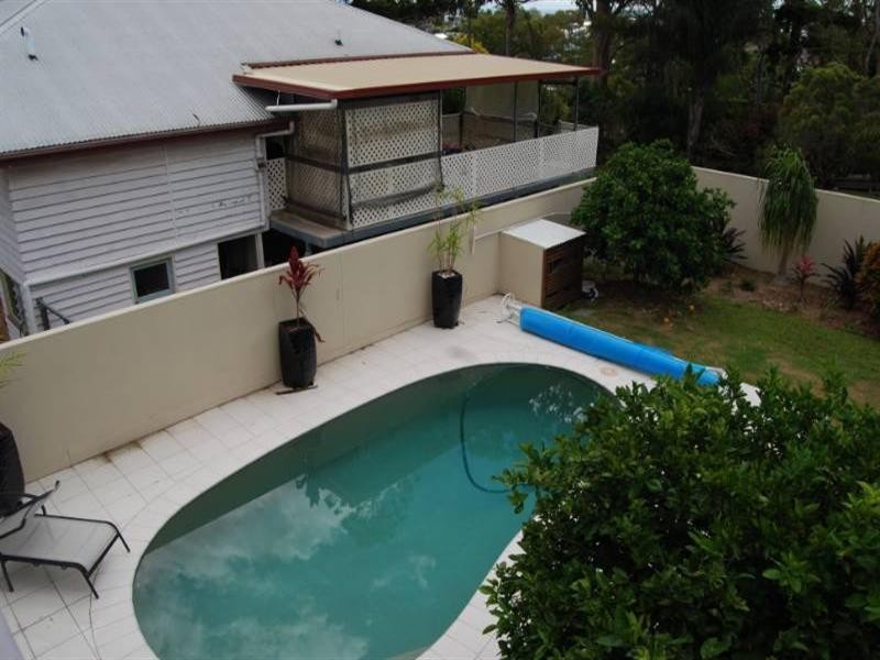 43 Crown Street, Wynnum QLD 4178