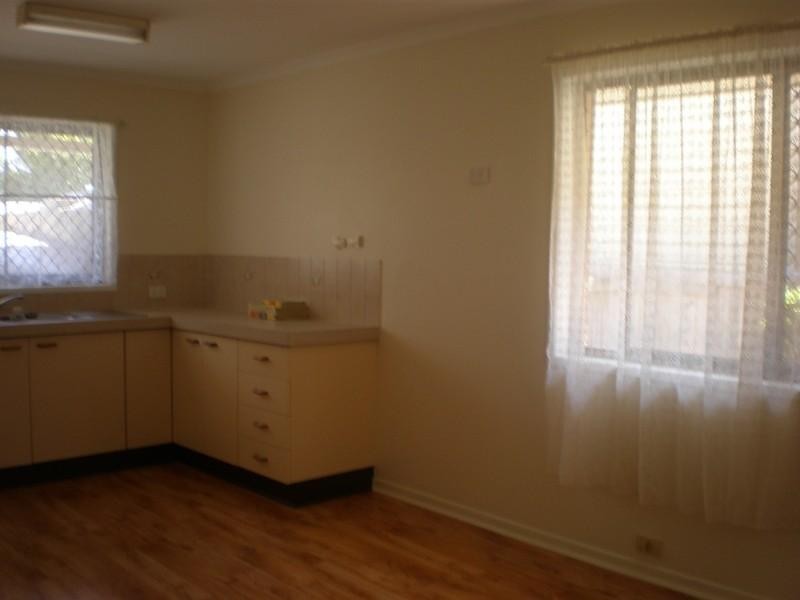 22 Violet Street, Wynnum QLD 4178