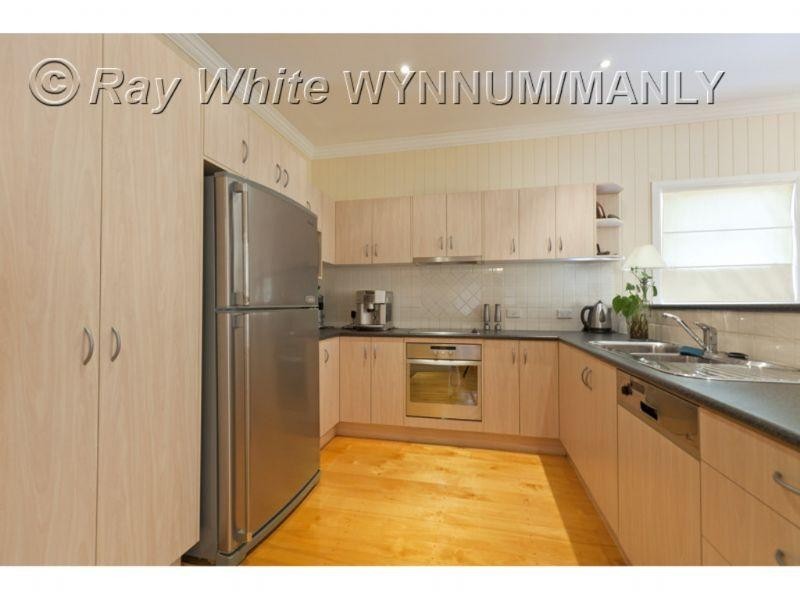 25 Wotton Street, Camp Hill QLD 4152