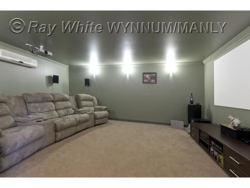 56 Petersen Street, Wynnum QLD 4178