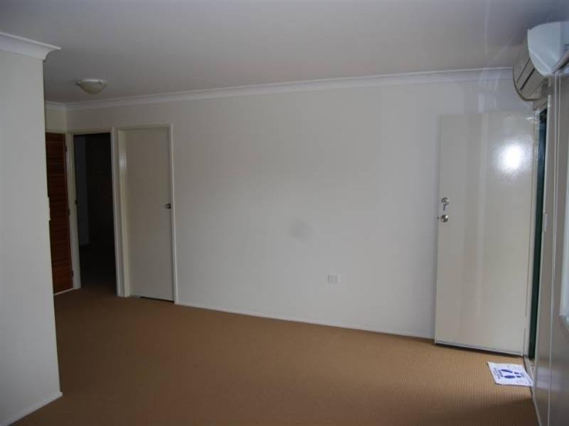 2/43 Drayton Terrace, Wynnum QLD 4178