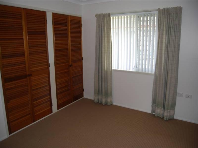 2/43 Drayton Terrace, Wynnum QLD 4178