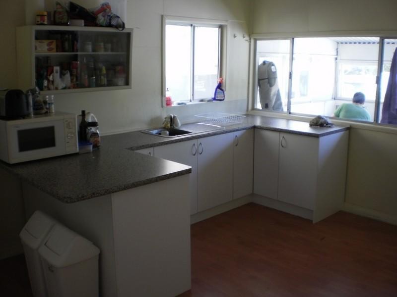 104 Stratton Terrace, Manly QLD 4179