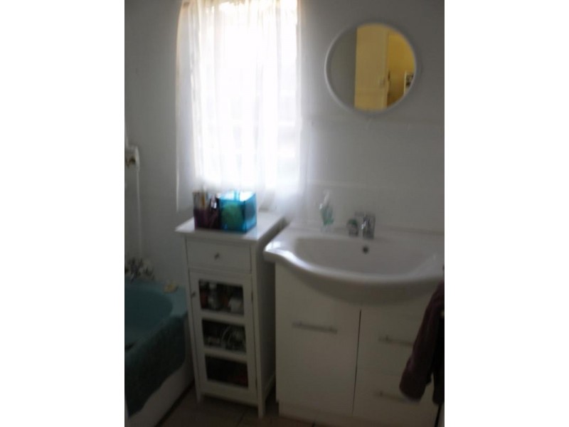 104 Stratton Terrace, Manly QLD 4179