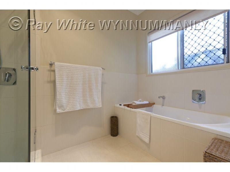 48 Boswell Terrace, Wynnum QLD 4178
