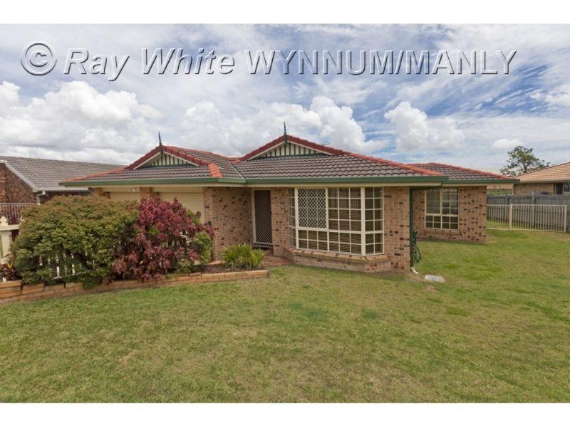 39 Plaza Street, Wynnum West QLD 4178