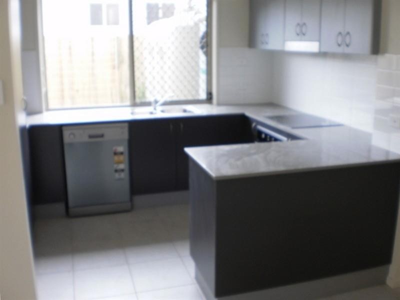 19-43 582 Manly Road, Wakerley QLD 4154