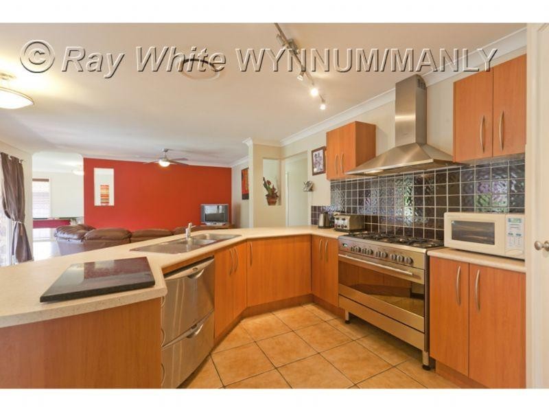 53 Senden Crescent, Manly West QLD 4179