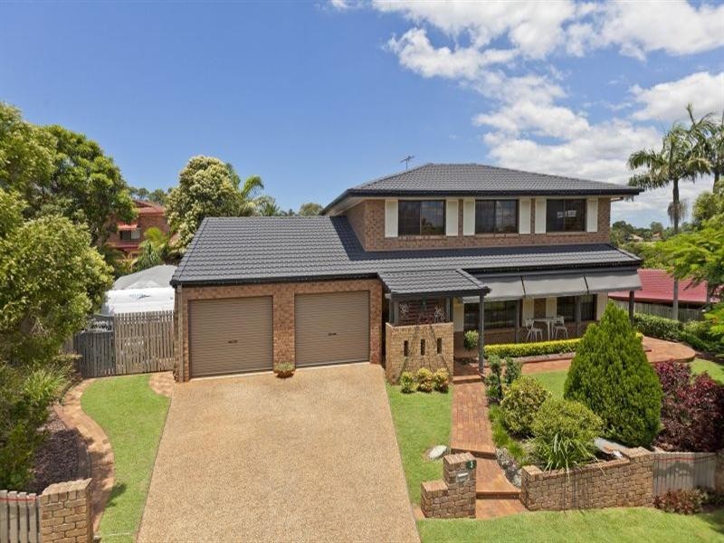 3 Scanlen Crescent, Wynnum West QLD 4178