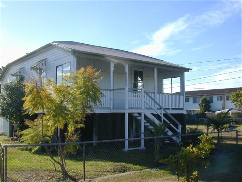 39 Emsworth Street, Wynnum QLD 4178