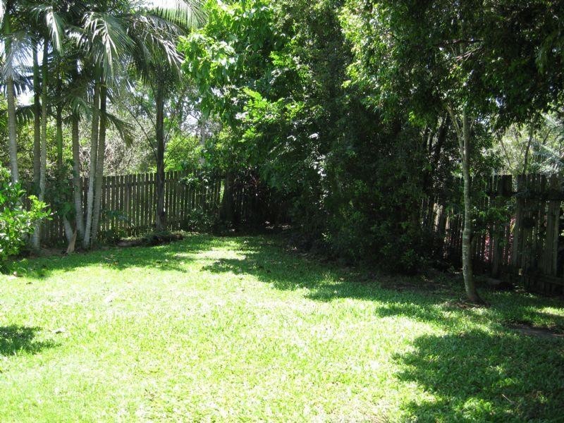12 Donbeth Street, Wynnum West QLD 4178