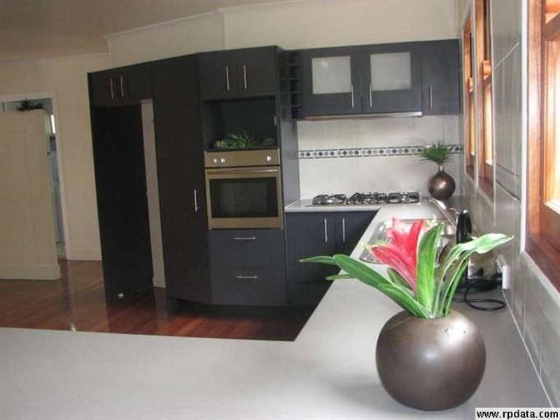 24 Worthing Street, Wynnum QLD 4178