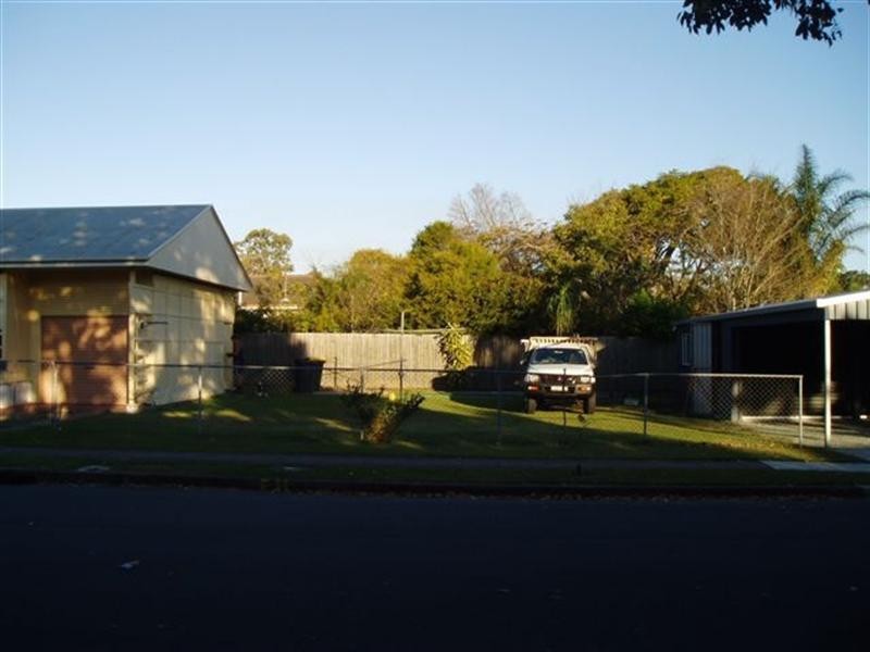 24 Worthing Street, Wynnum QLD 4178