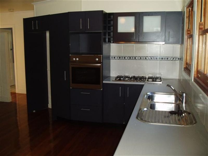 24 Worthing Street, Wynnum QLD 4178