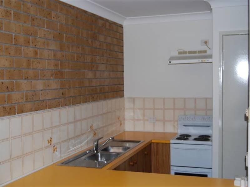 2/43 Drayton Terrace, Wynnum QLD 4178