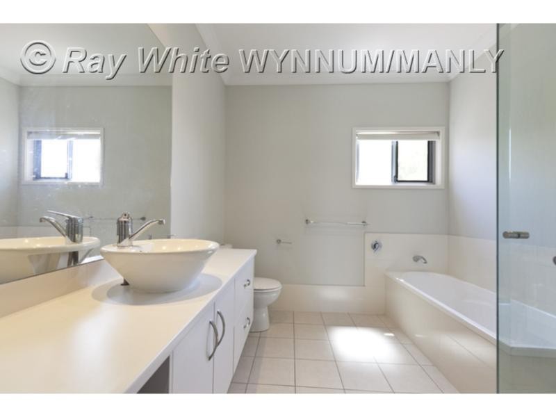 56 Petersen Street, Wynnum QLD 4178