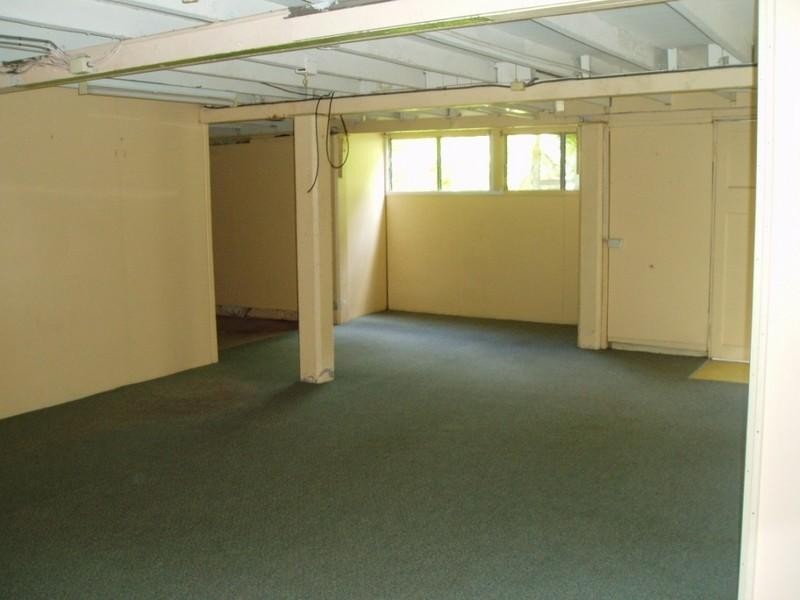 22 Rodney Street, Wynnum QLD 4178