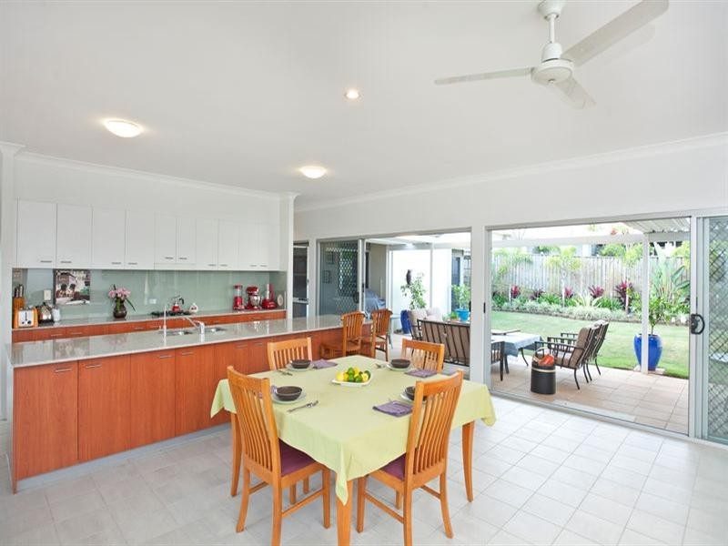 17 Goulburn Street, Wakerley QLD 4154