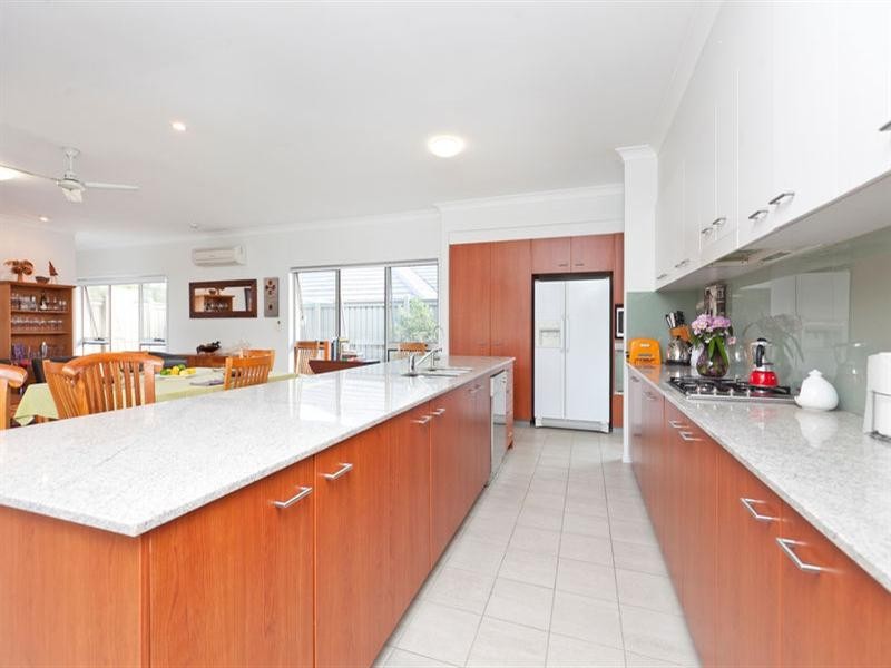 17 Goulburn Street, Wakerley QLD 4154