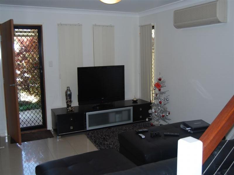 8/23 Tallis Street, Wakerley QLD 4154