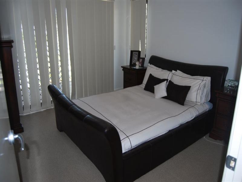 8/23 Tallis Street, Wakerley QLD 4154