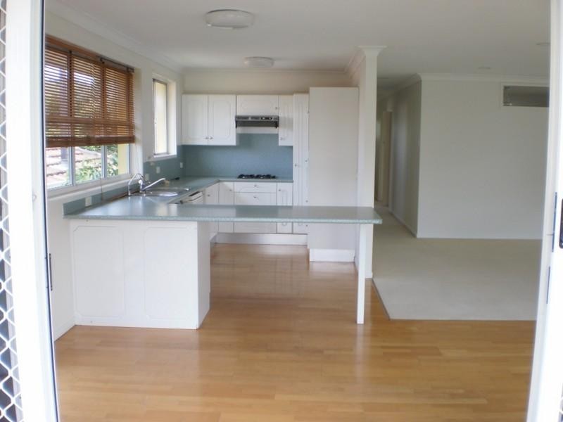 309 Upper Esplanade, Manly QLD 4179