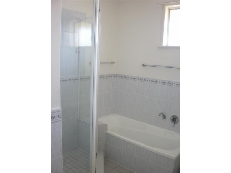 309 Upper Esplanade, Manly QLD 4179