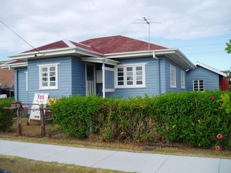 80 Andrew Street, Wynnum QLD 4178