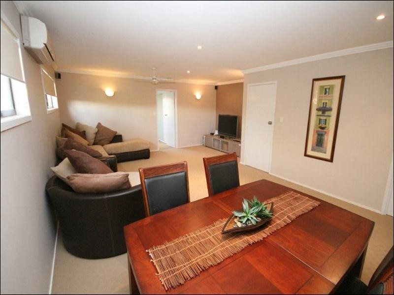 41 St Catherines Terrace, Wynnum QLD 4178