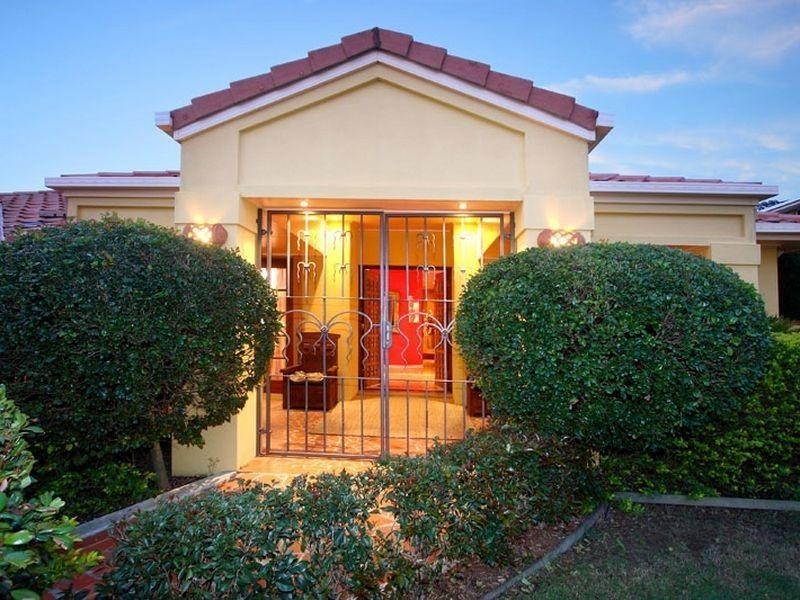 25 Oak Place, Mackenzie QLD 4156