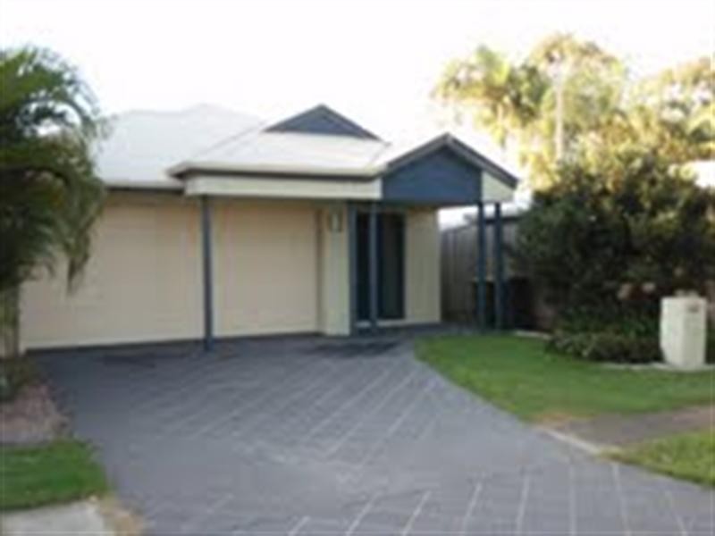 5 Richard Street, Lota QLD 4179