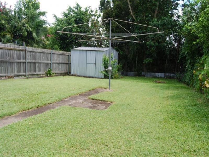 117 Cedar Street, Wynnum QLD 4178