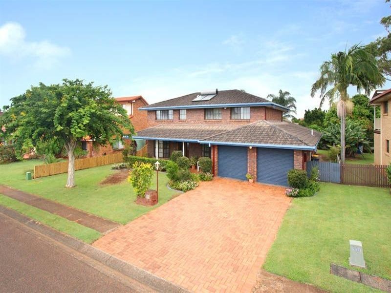 17 Sebastian Street, Manly West QLD 4179