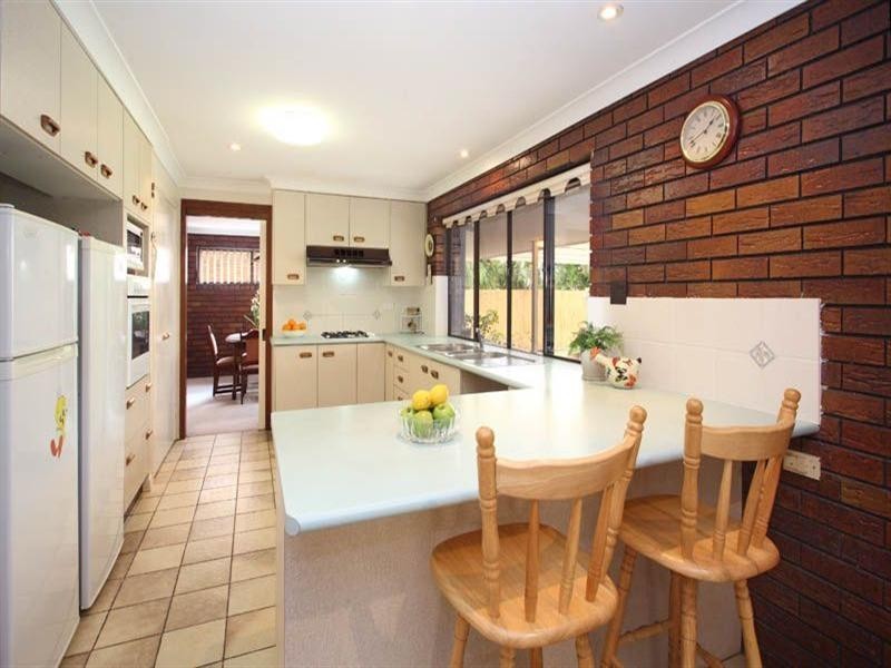 17 Sebastian Street, Manly West QLD 4179