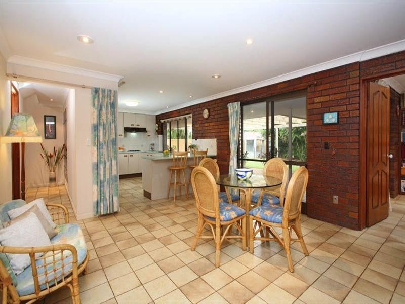 17 Sebastian Street, Manly West QLD 4179