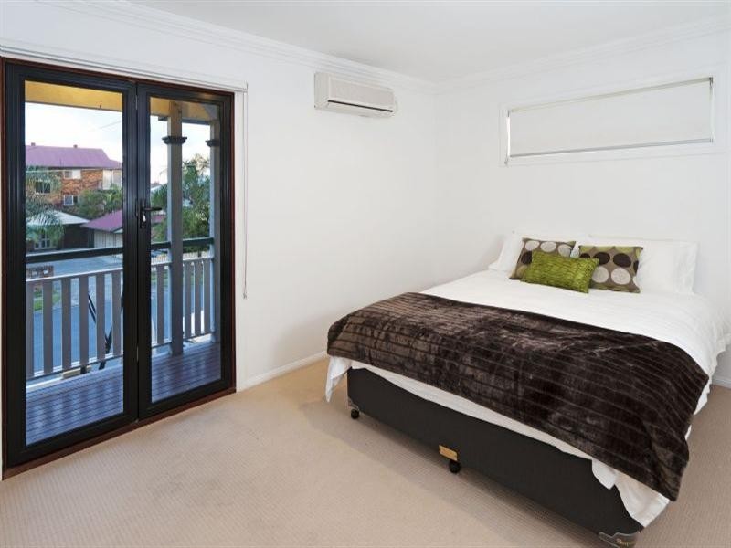 1/48 Winchester Street, Hamilton QLD 4007