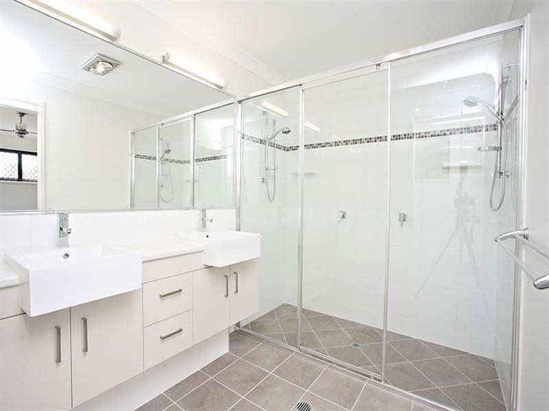 26 Shepherd Street, Wynnum QLD 4178